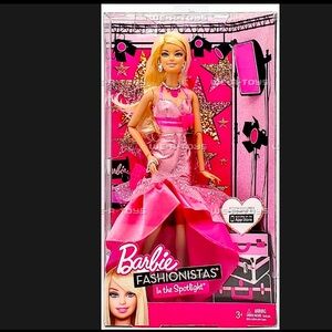 Barbie Fashionistas In The Spotlight